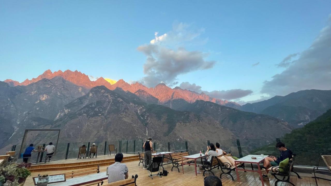 Ferienwohnung Tiger Leaping Gorge Tea Horse Gasthaus Shangri-La Exterior foto